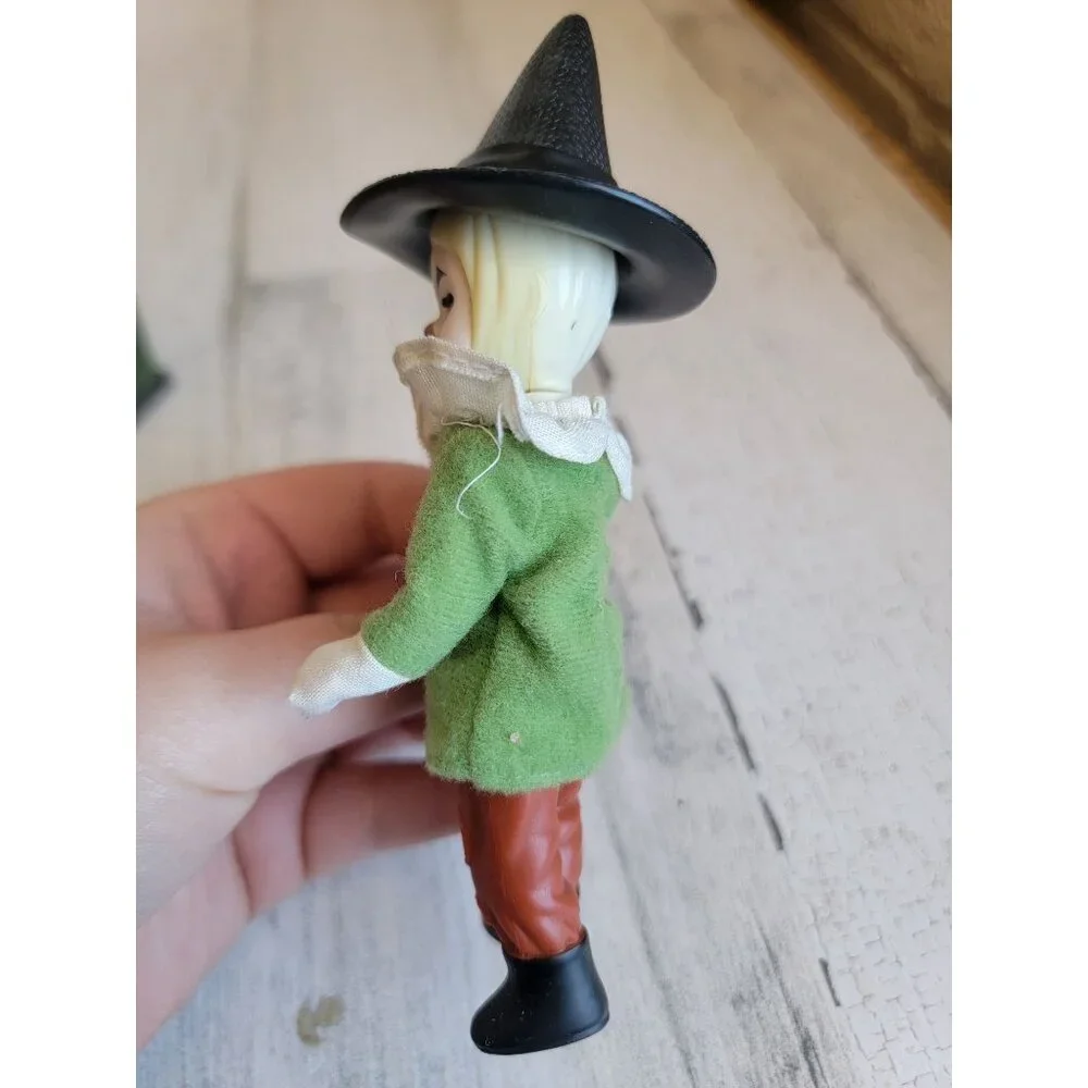 McDonald's vintage Madame Alexander Wizard of Oz scarecrow toy‎